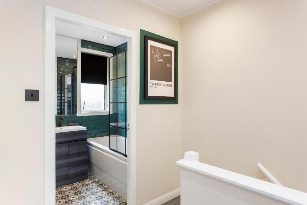 Stylish 3 Bed Edinburgh Abode - Parking And Garden Edimburgo Exterior foto